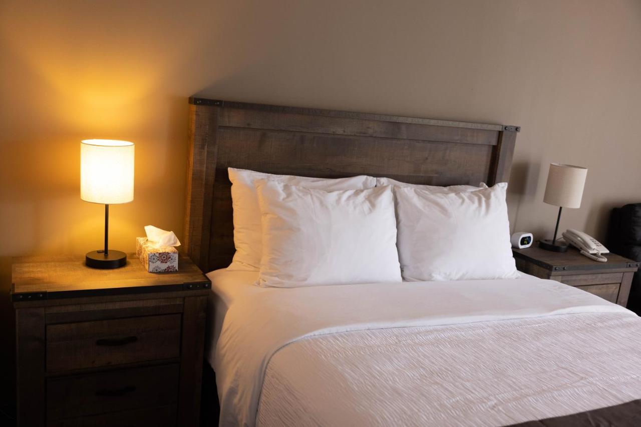 Motel 7 Inn & Suites Beresford Buitenkant foto